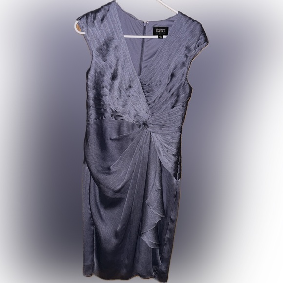 Adrianna Papell Dresses & Skirts - adrianna papell evening dress